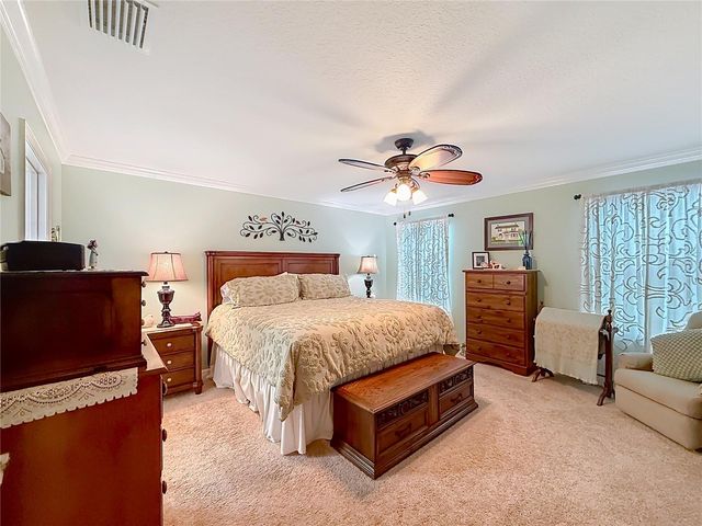 1016 MATTHEW AVENUE, Lady Lake, FL 32159