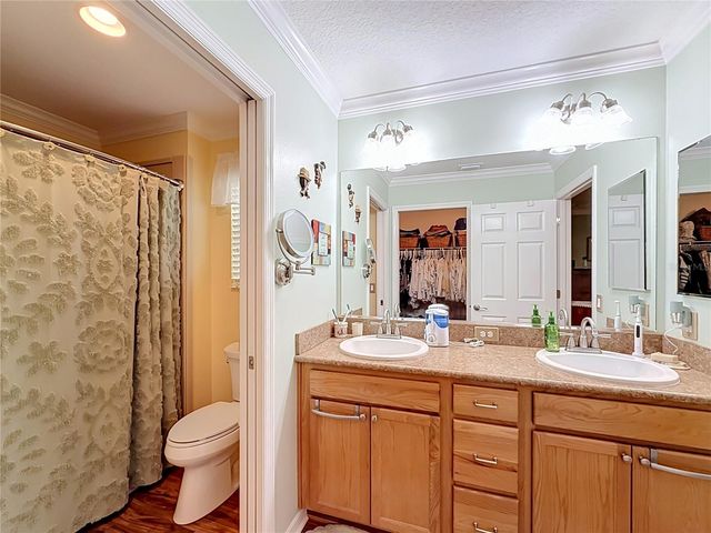 1016 MATTHEW AVENUE, Lady Lake, FL 32159