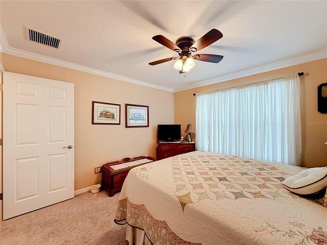 1016 MATTHEW AVENUE, Lady Lake, FL 32159
