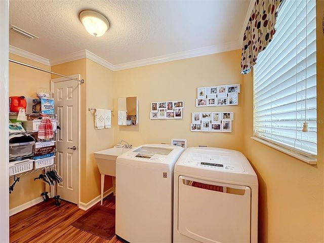 1016 MATTHEW AVENUE, Lady Lake, FL 32159