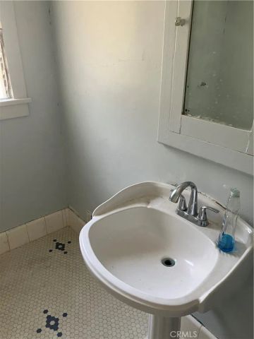 579 Alberta Street, Altadena, CA 91001