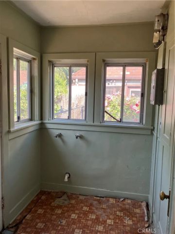 579 Alberta Street, Altadena, CA 91001