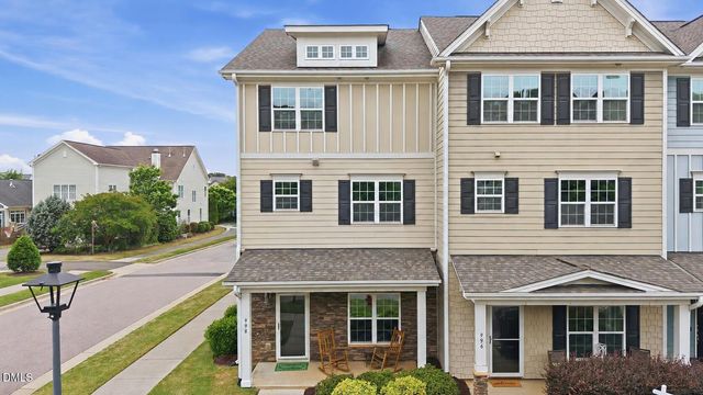 998 Tender Drive, Apex, NC 27502