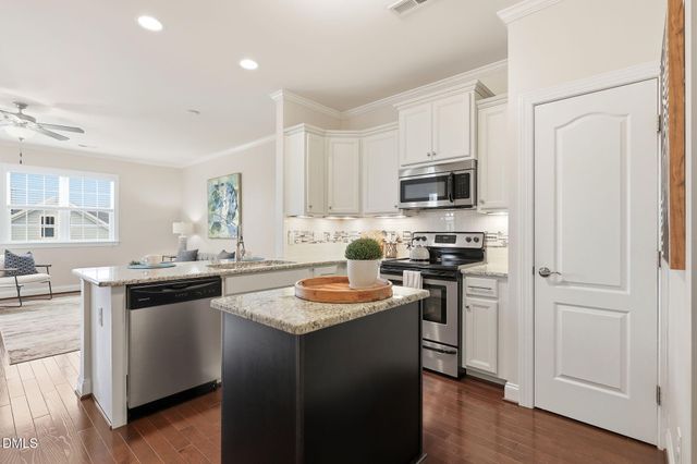 998 Tender Drive, Apex, NC 27502