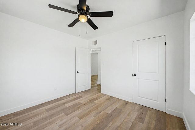 122 W ROESER Road, Phoenix, AZ 85041