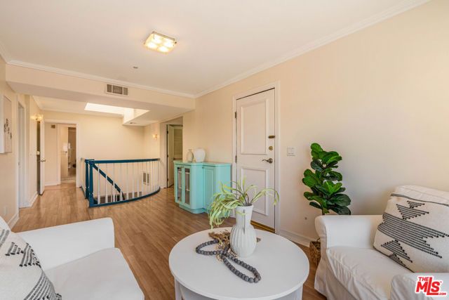 1645 Malcolm Avenue 302, Los Angeles, CA 90024