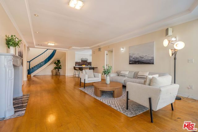 1645 Malcolm Avenue 302, Los Angeles, CA 90024