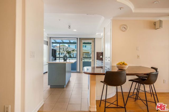 1645 Malcolm Avenue 302, Los Angeles, CA 90024