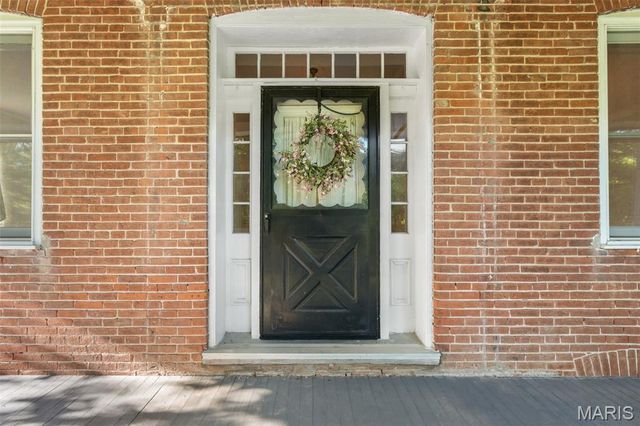 7637 Highway 100, Washington, MO 63090