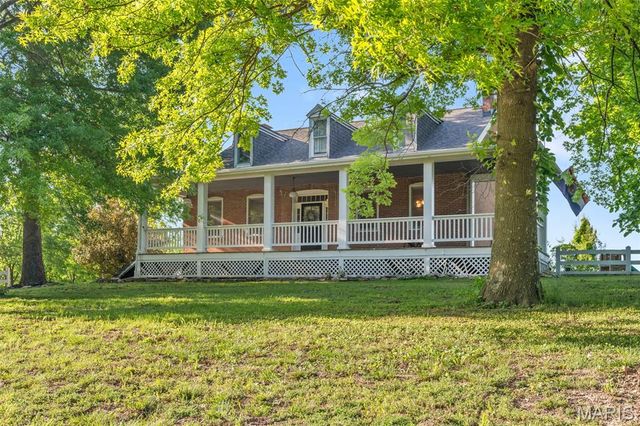 7637 Highway 100, Washington, MO 63090