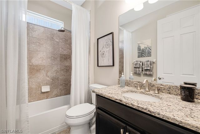 3161 Royal Gardens AVE, Fort Myers, FL 33916