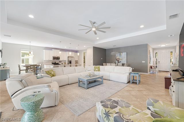 3161 Royal Gardens AVE, Fort Myers, FL 33916