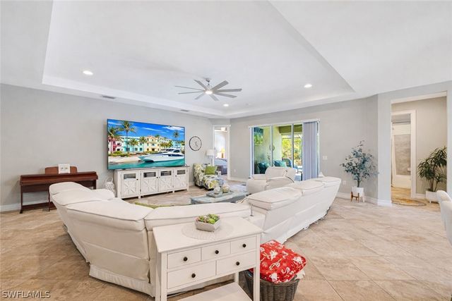 3161 Royal Gardens AVE, Fort Myers, FL 33916