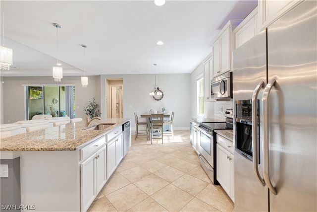 3161 Royal Gardens AVE, Fort Myers, FL 33916