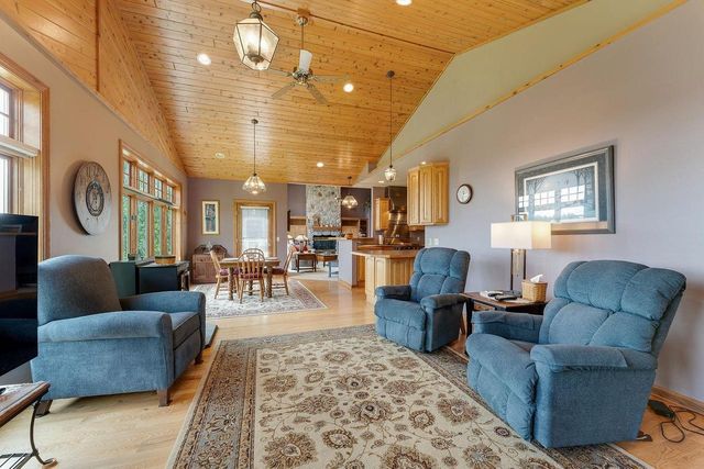 S1312 Brandt Road, La Valle, WI 53941
