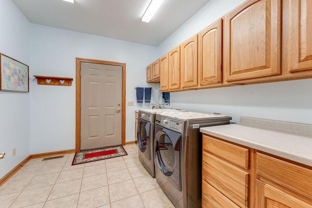 S1312 Brandt Road, La Valle, WI 53941