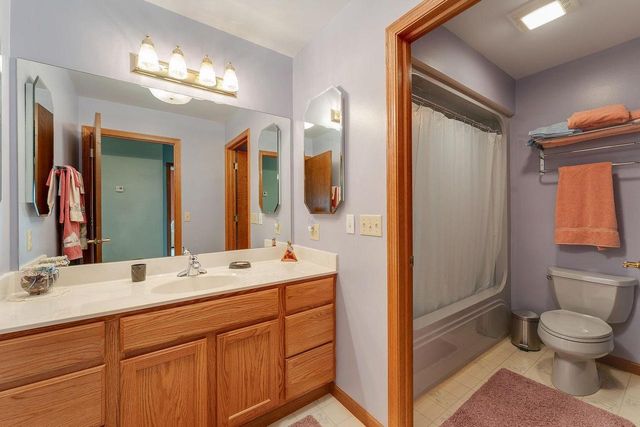 S1312 Brandt Road, La Valle, WI 53941