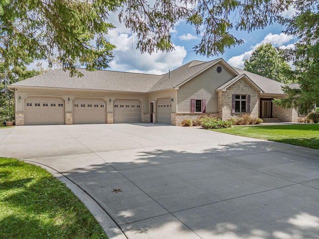 S1312 Brandt Road, La Valle, WI 53941