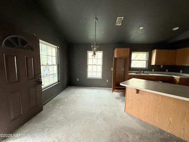 1470 WINDLE Street, Jacksonville, FL 32209