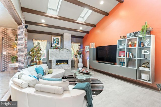 75 CAVALRY FIELD RD, Gettysburg, PA 17325