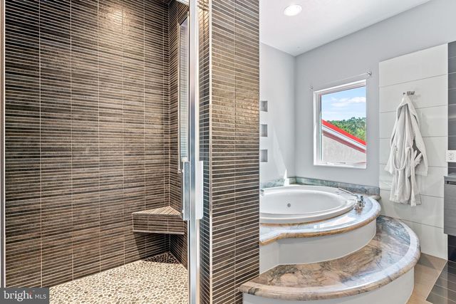 75 CAVALRY FIELD RD, Gettysburg, PA 17325