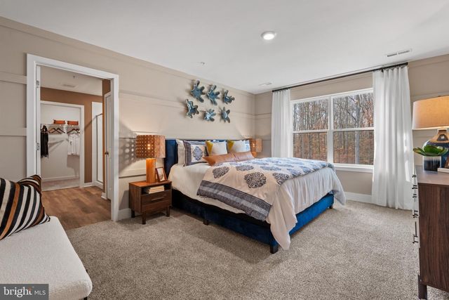 286 LONG BRANCH LN, La Plata, MD 20646