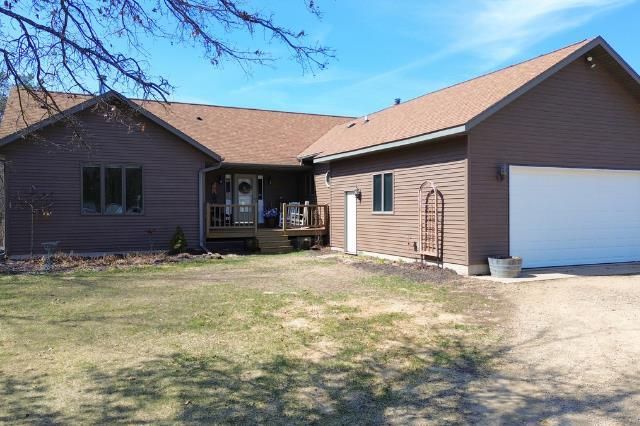 W4838 28th Street, Necedah, WI 54646