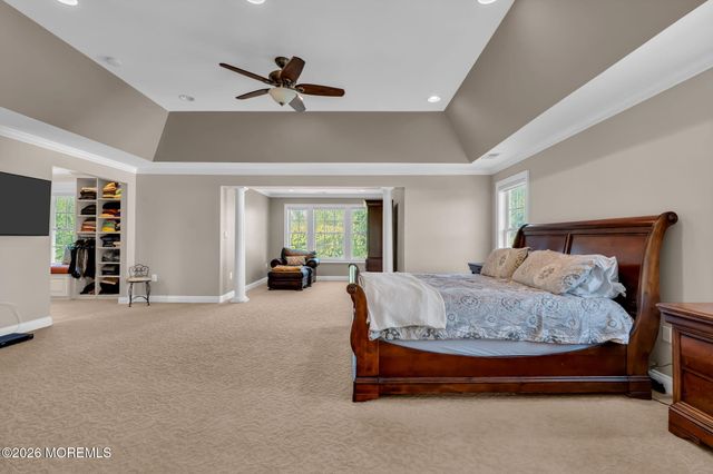 2 Whipple Way, Marlboro, NJ 07746