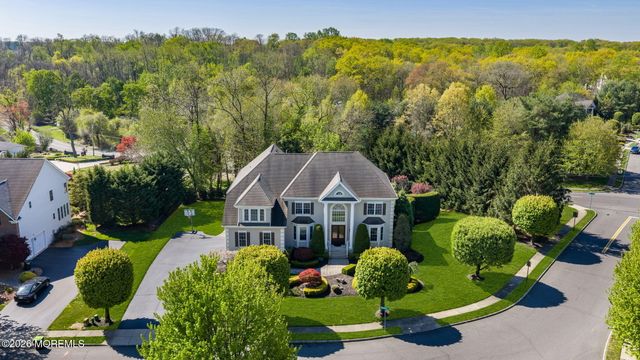 2 Whipple Way, Marlboro, NJ 07746