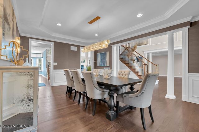 2 Whipple Way, Marlboro, NJ 07746
