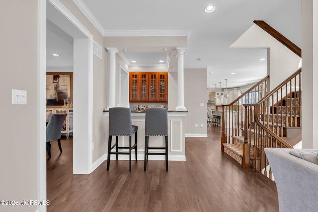 2 Whipple Way, Marlboro, NJ 07746