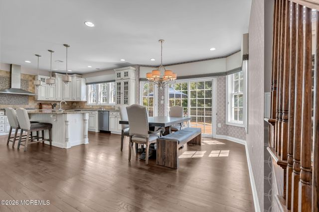 2 Whipple Way, Marlboro, NJ 07746