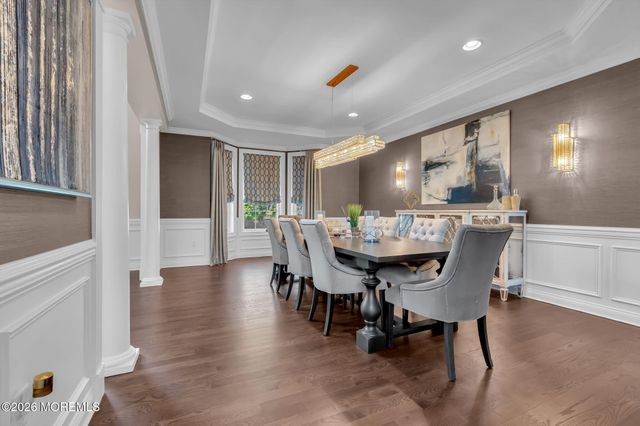 2 Whipple Way, Marlboro, NJ 07746