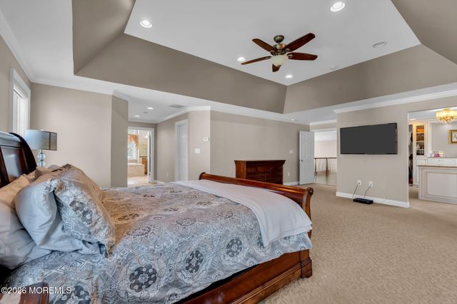 2 Whipple Way, Marlboro, NJ 07746
