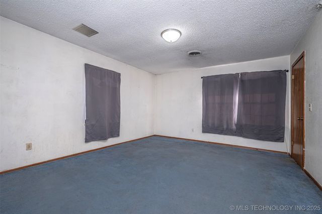 650 Williams, Sulphur, OK 73086