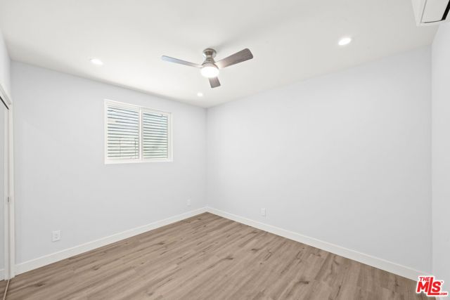 1558 S Genesee Avenue, Los Angeles, CA 90019