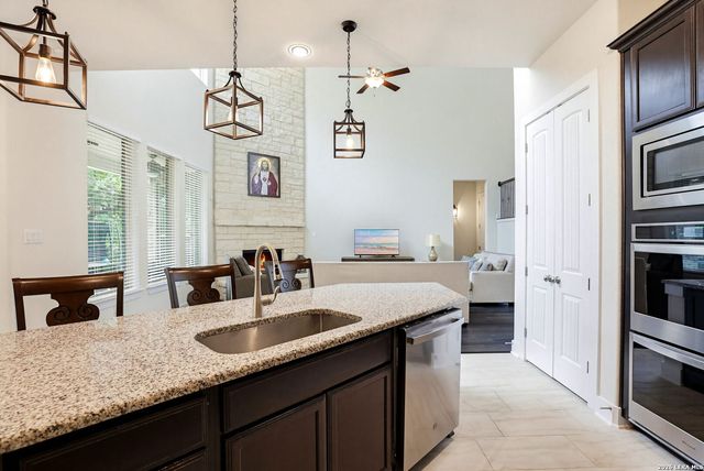 159 Newcourt, Boerne, TX 78006