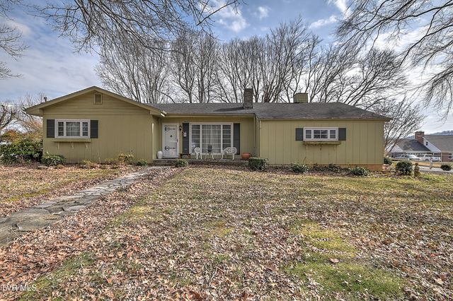 204 Exeter Lane, Blountville, TN 37617