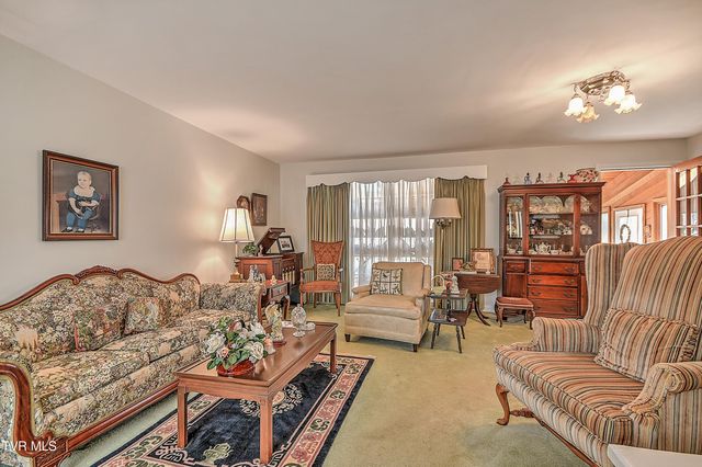 204 Exeter Lane, Blountville, TN 37617