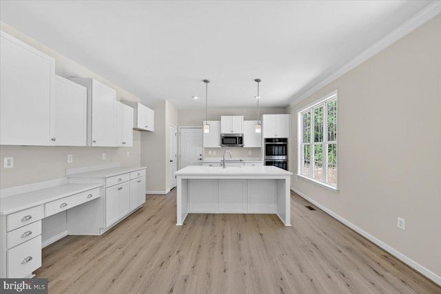 32 MILL RUN, Bumpass, VA 23024