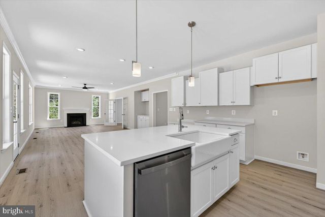 32 MILL RUN, Bumpass, VA 23024