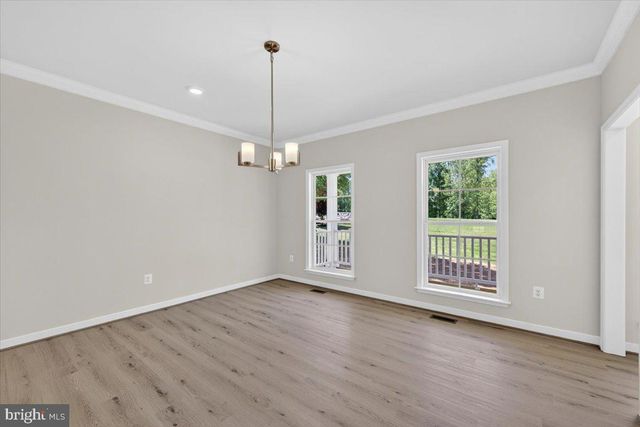 32 MILL RUN, Bumpass, VA 23024