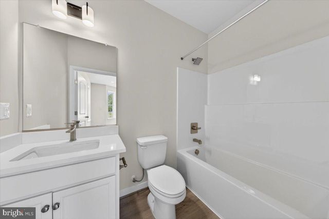 32 MILL RUN, Bumpass, VA 23024