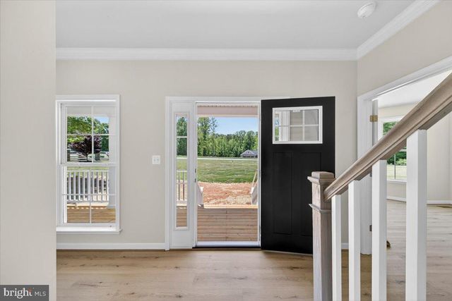 32 MILL RUN, Bumpass, VA 23024