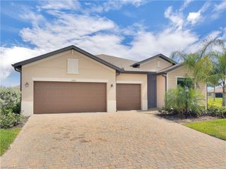 3350 Antilla CT, Fort Myers, FL 33905