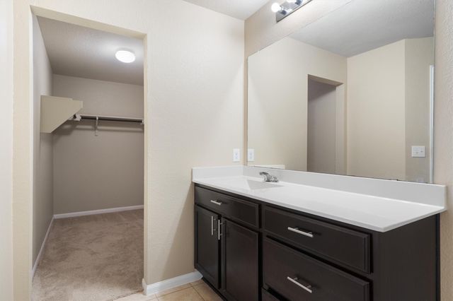 5905 Montrelia DR, Austin, TX 78724