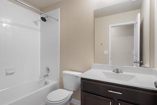 5905 Montrelia DR, Austin, TX 78724