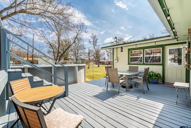 609 E Quitman St., Alba, TX 75410