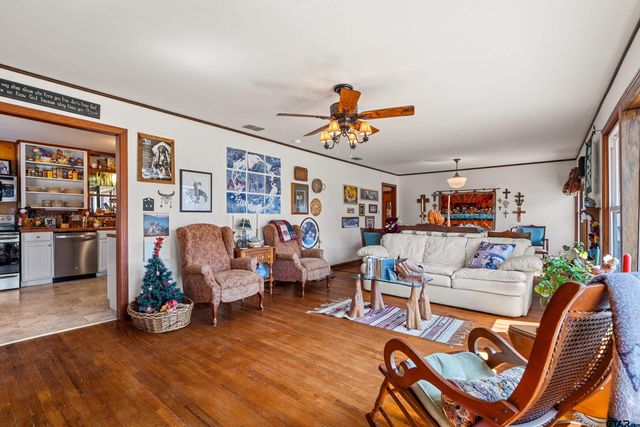 609 E Quitman St., Alba, TX 75410