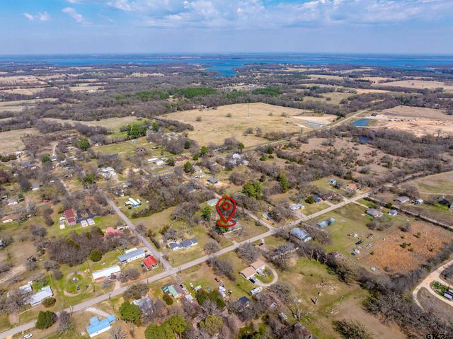 609 E Quitman St., Alba, TX 75410